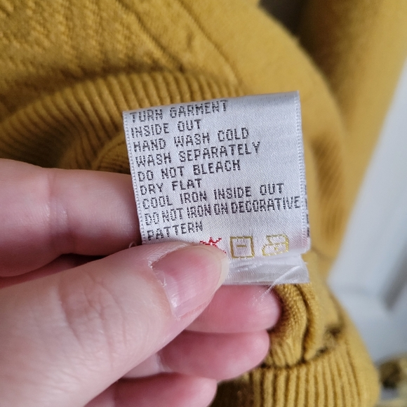 Anna Bella Crew Neck Sweater - Picture 9 of 11